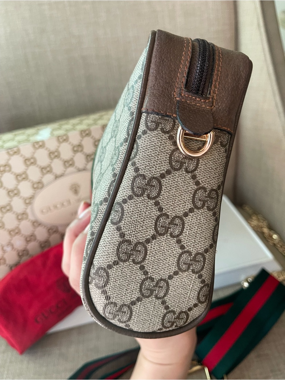 Authentic Gucci web sherry line clutch crossbody bag 89.01.012 - Picture 6 of 14